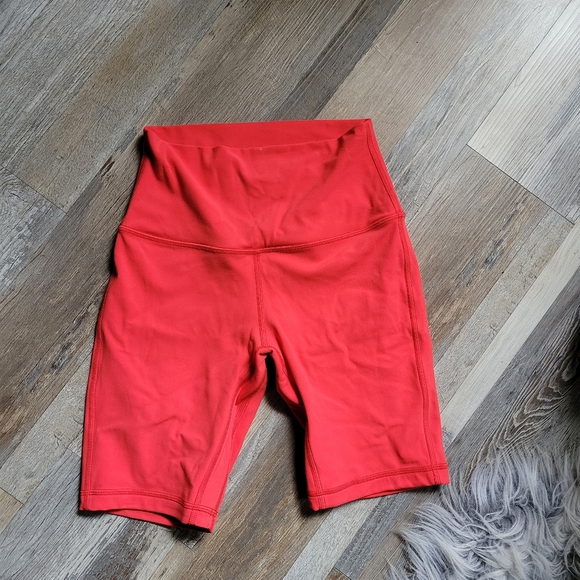 Lululemon Bundle - Picture 10 of 14